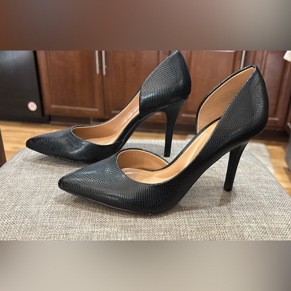 *like new* Jessica Simpson Pumps - Picture 2 of 3